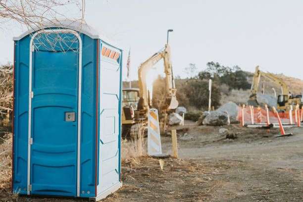 Best Porta potty delivery and setup  in Holtsville, NY